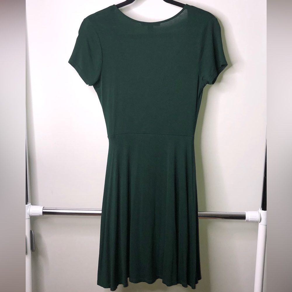 Forever 21 Dark Green Wrap-Style Large Mini Dress - Picture 3 of 11